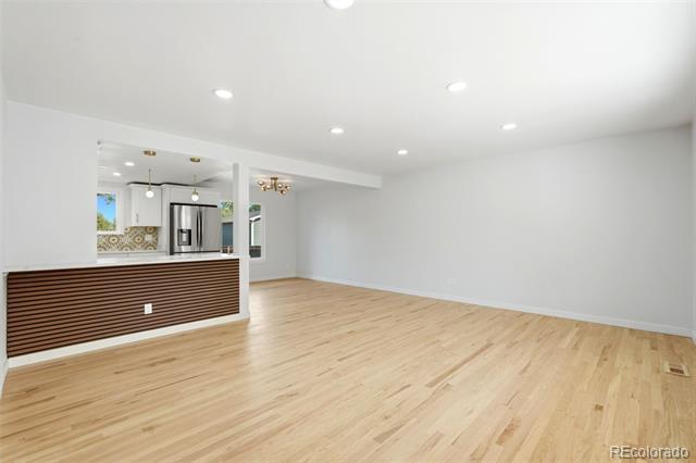 Foto del edificio - 6752 S Dahlia Ct
