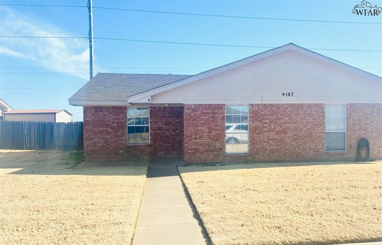 Primary Photo - 4107 Latricia Ln