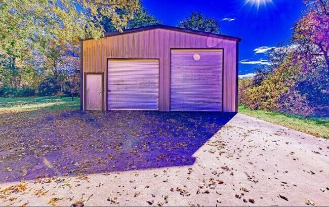 Foto del edificio - Executive Home for Rent 7 Acres with Resort Style Amenities