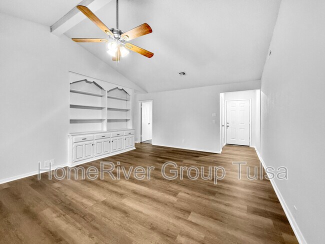 Foto del edificio - 1097 E 137th Pl