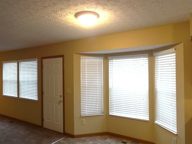 Building Photo - 1079 Oxfordshire Dr
