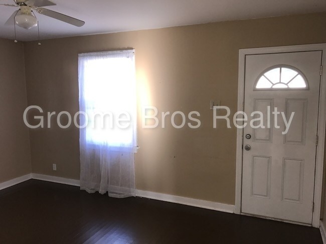 Foto del edificio - 2308 Yorktown Ave