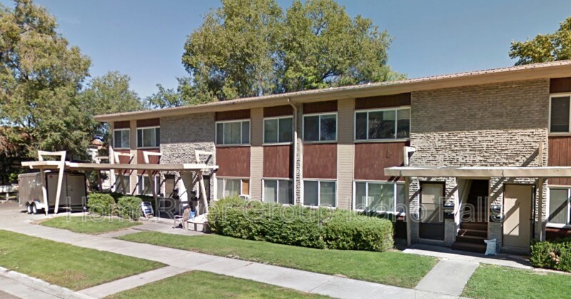 Foto principal - 225 Poplar St
