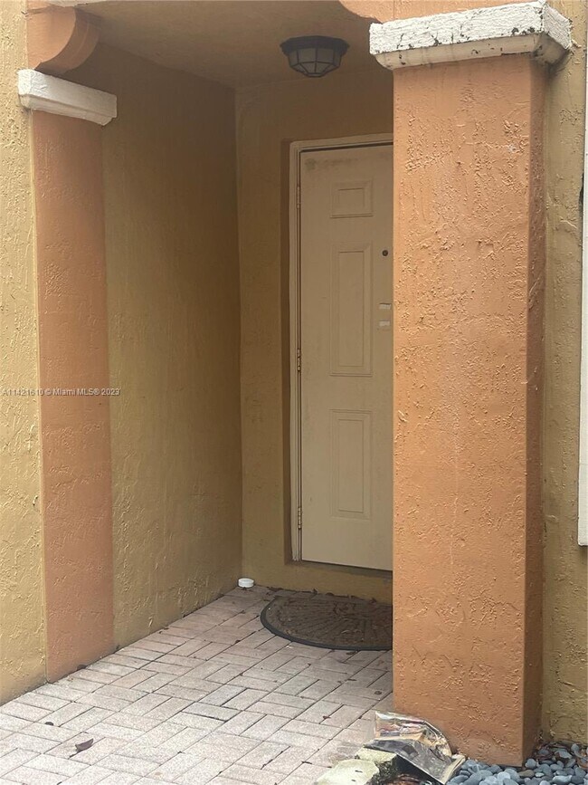 Building Photo - 8421 NW 140th St