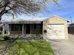 Primary Photo - 3717 Lowry Dr