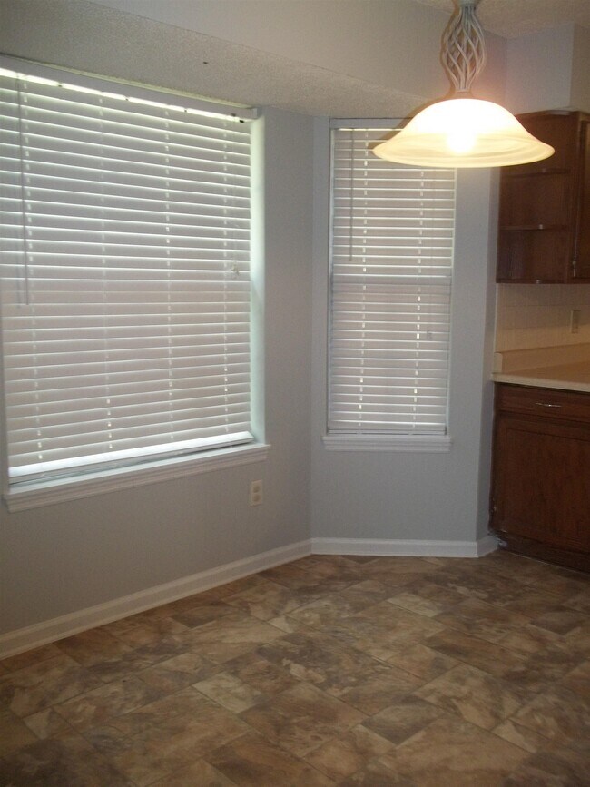Foto del edificio - 3701 Dorset Way