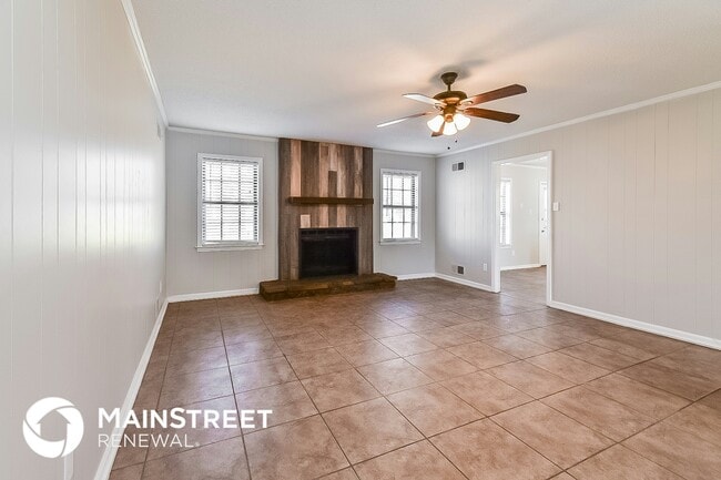 Building Photo - 6816 Birch Run Ln