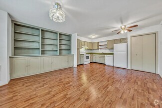 Building Photo - 5260 Crossbow Cir