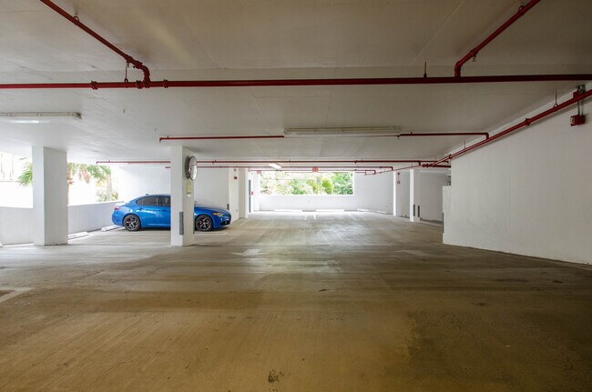 Foto del edificio - 2021 SW 3rd Ave
