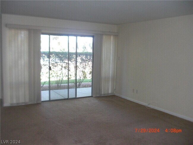 Building Photo - 793 Oakmont Ave