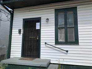 Building Photo - 1353 Annette St