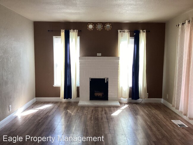 Foto del edificio - 3 br, 2 bath House - 321 E Arcade St