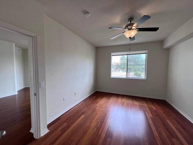 Foto del edificio - 11037 Legacy Blvd