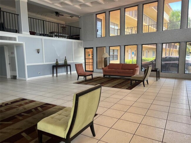 Foto del edificio - 9273 SW 8th St