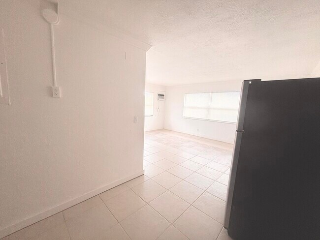 Foto del edificio - 531 C St