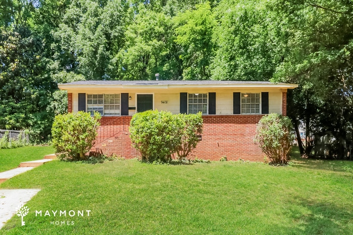 Primary Photo - 9408 Spruce Pine Pl