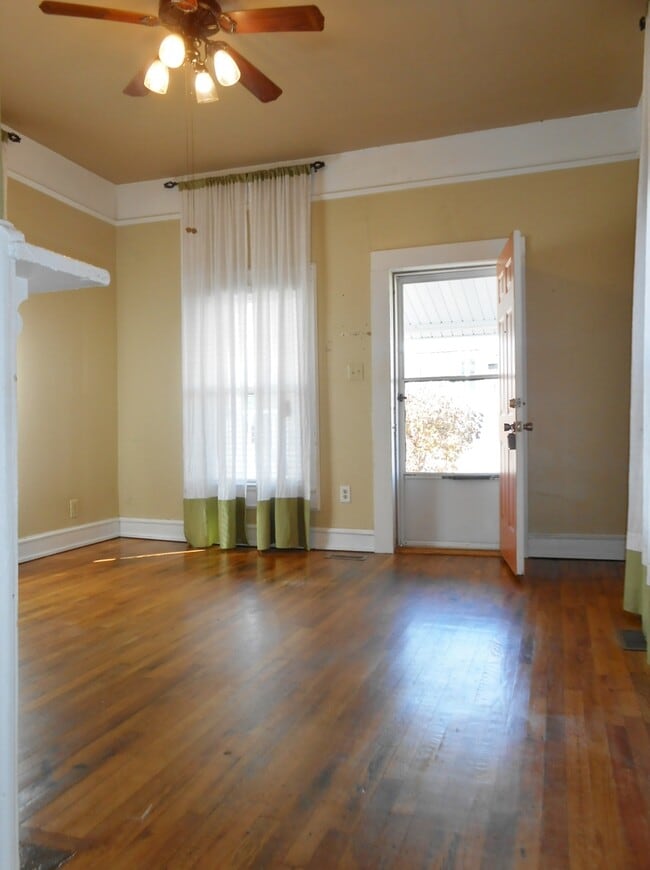Building Photo - 1 Bedroom 1 Bath Home in Fountain Inn