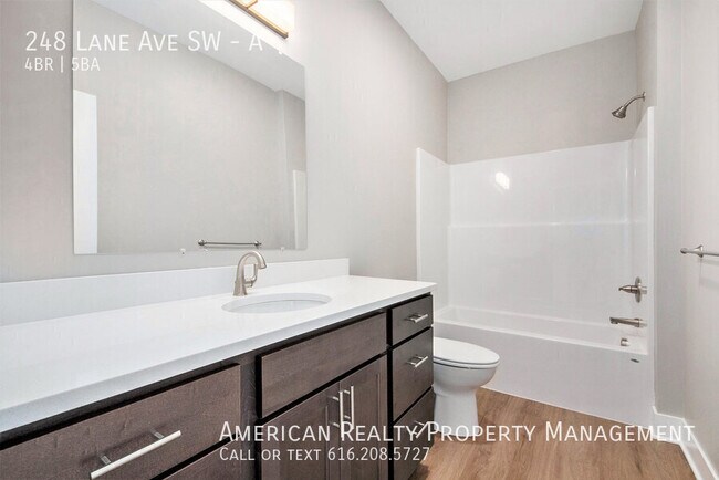 Foto del edificio - 248 Lane Ave SW