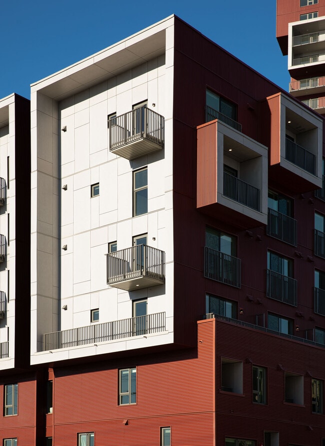 Building Photo - 8559 Jack Uppal St