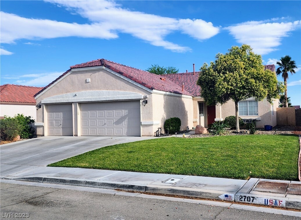 2707 Gardenia Flower Ave, North Las Vegas, NV 89031 House Rental in