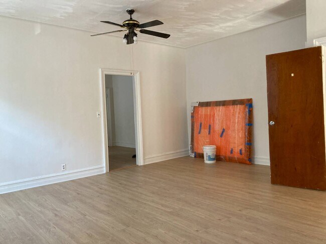 Building Photo - 2071 E 24th St