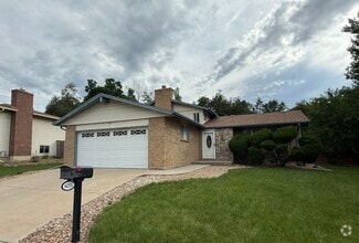 Building Photo - 6255 S Ash Cir E