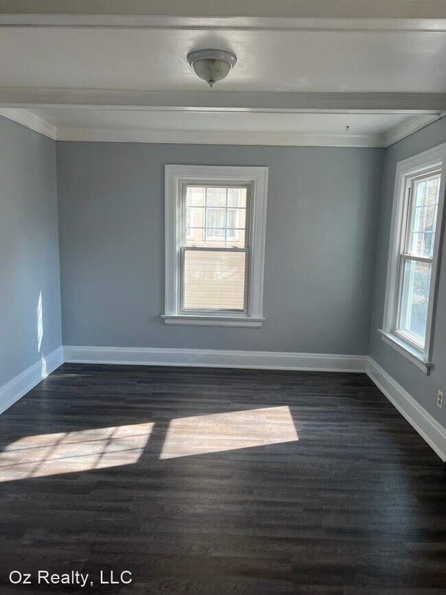 Foto del edificio - 4 br, 1 bath House - 1356 Eleanor Ave