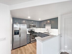 Building Photo - 3979 Nobel Dr