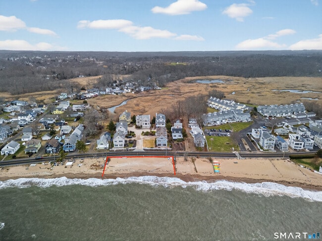 Building Photo - 82 Limewood Ave