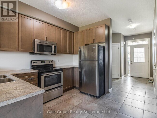 Building Photo - 172 Wedgewood Dr