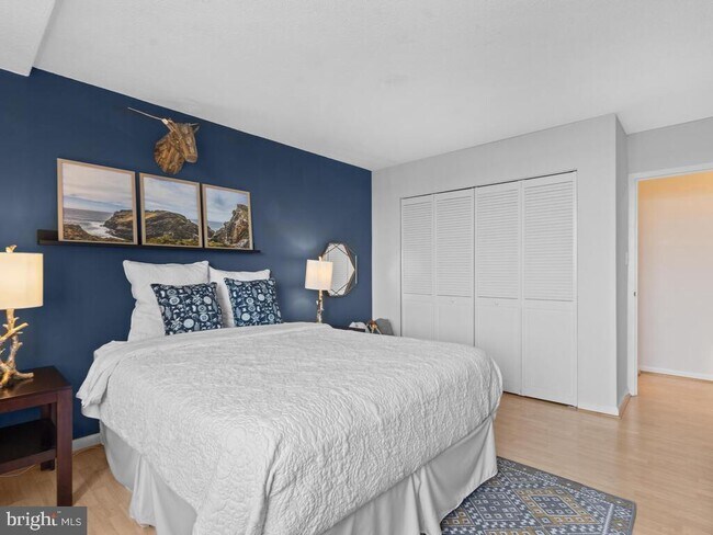 Building Photo - 501 Slaters Ln