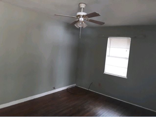 Building Photo - 1920 Lyle B