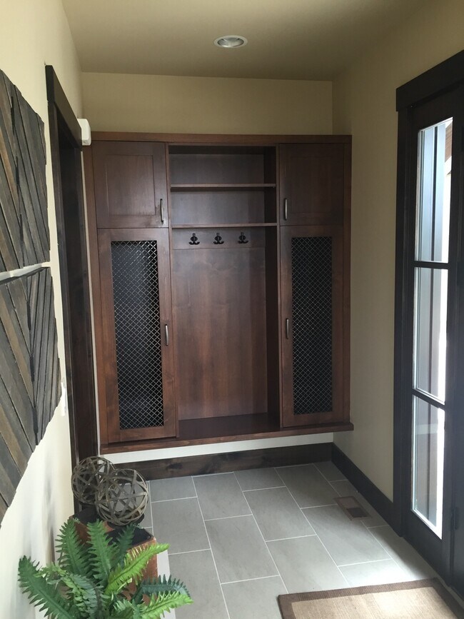 Foto del edificio - Beautiful Home Available in Tetherow!!!