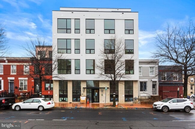 Photo - 2905 Georgia Ave NW House