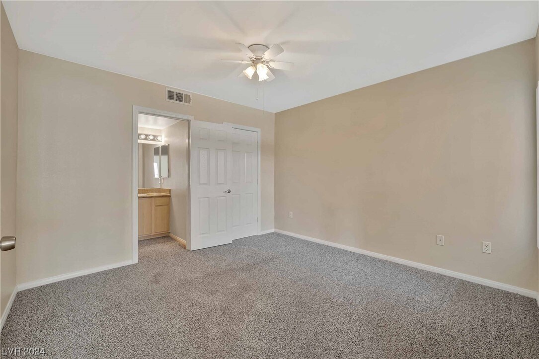 Primary Photo - 8000 W Badura Ave