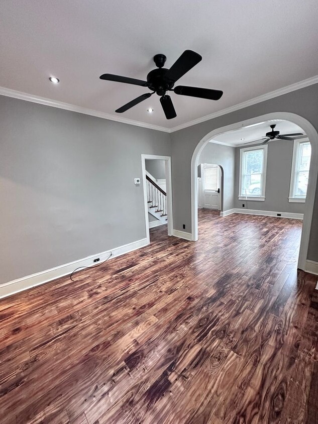 Primary Photo - Charming 3 Bedroom Home in Mt.Joy!