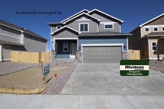 Building Photo - 10466 Luneth Dr