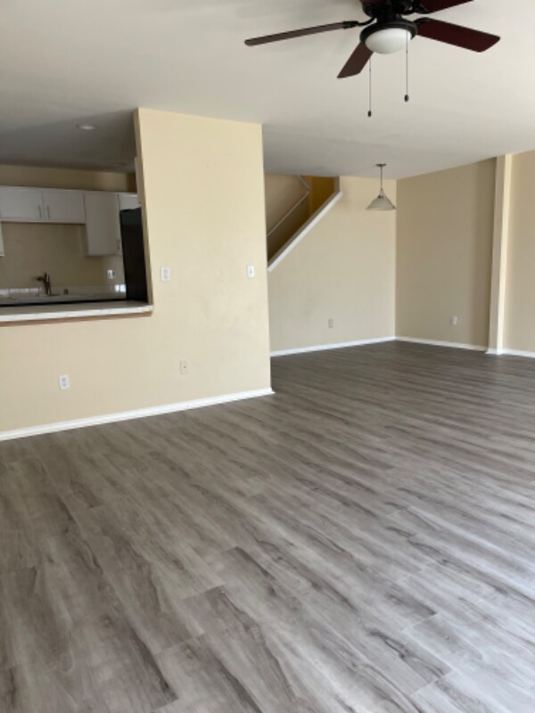 Foto del edificio - 4906 43rd Ln SE