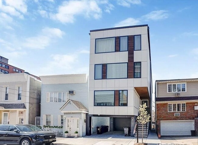 Foto del edificio - 211 70th St