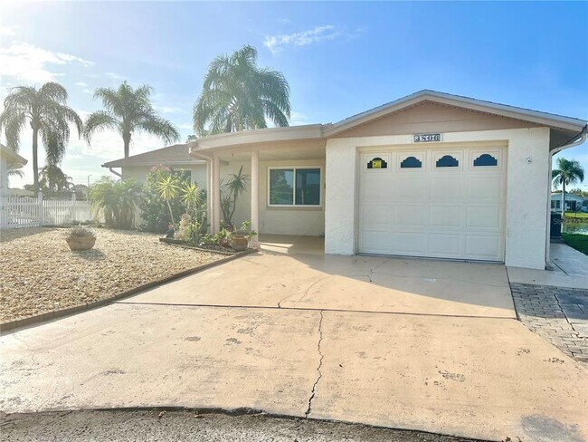 Foto del edificio - 3806 Star Island Dr