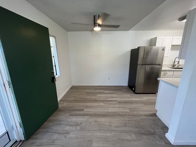 Building Photo - Pae Ko Gardens (Kapolei) 2 bedrooms, upsta...