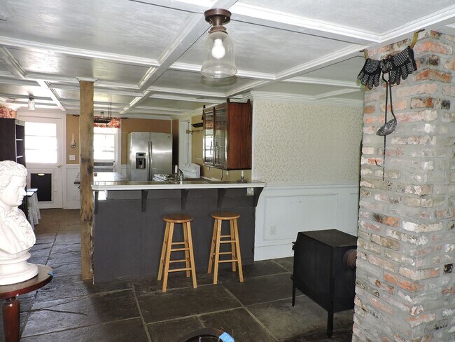 Foto del edificio - 2774 E River Rd