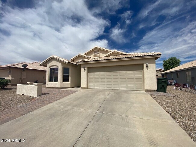 Building Photo - 1126 San Simeon Dr