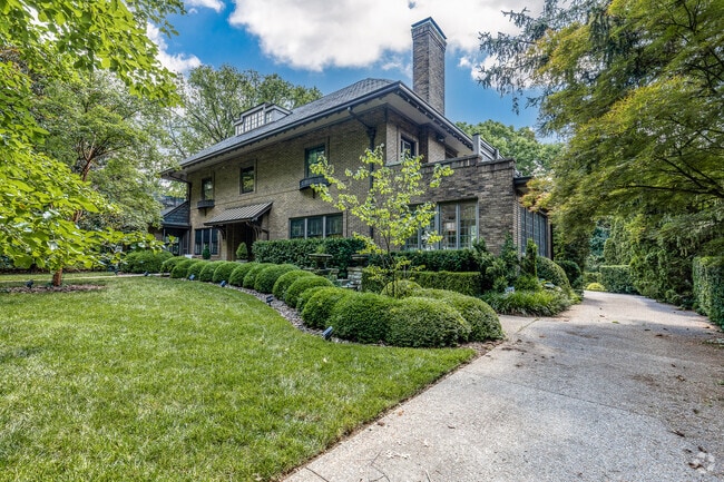 4061 Beechwood stunning architecture on one of Cincinnati's most beautiful streets - 4061 Beechwood Ave