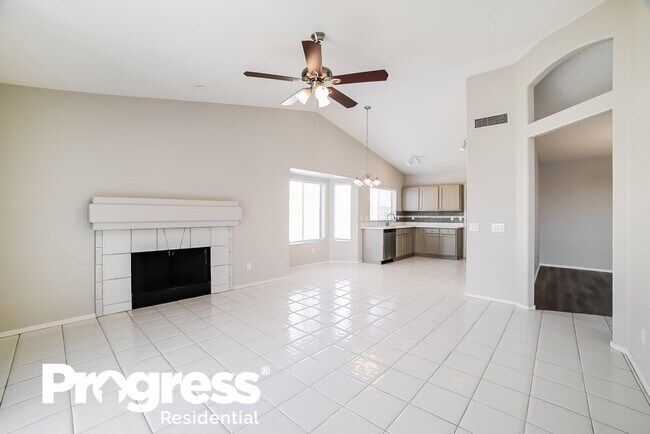 Foto del edificio - 19822 N 2nd Dr