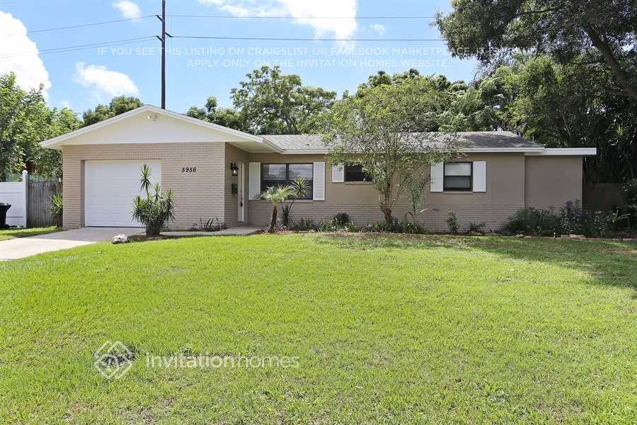 Foto principal - 5956 6th Ave S