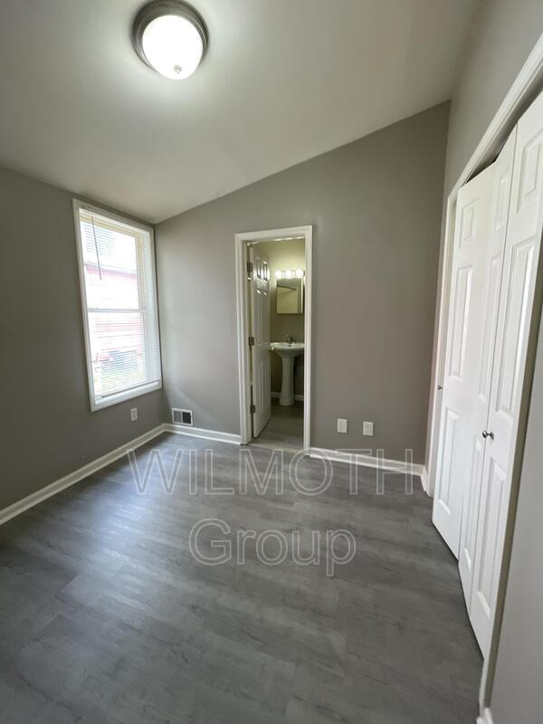 Foto del edificio - 608 E Jefferson St