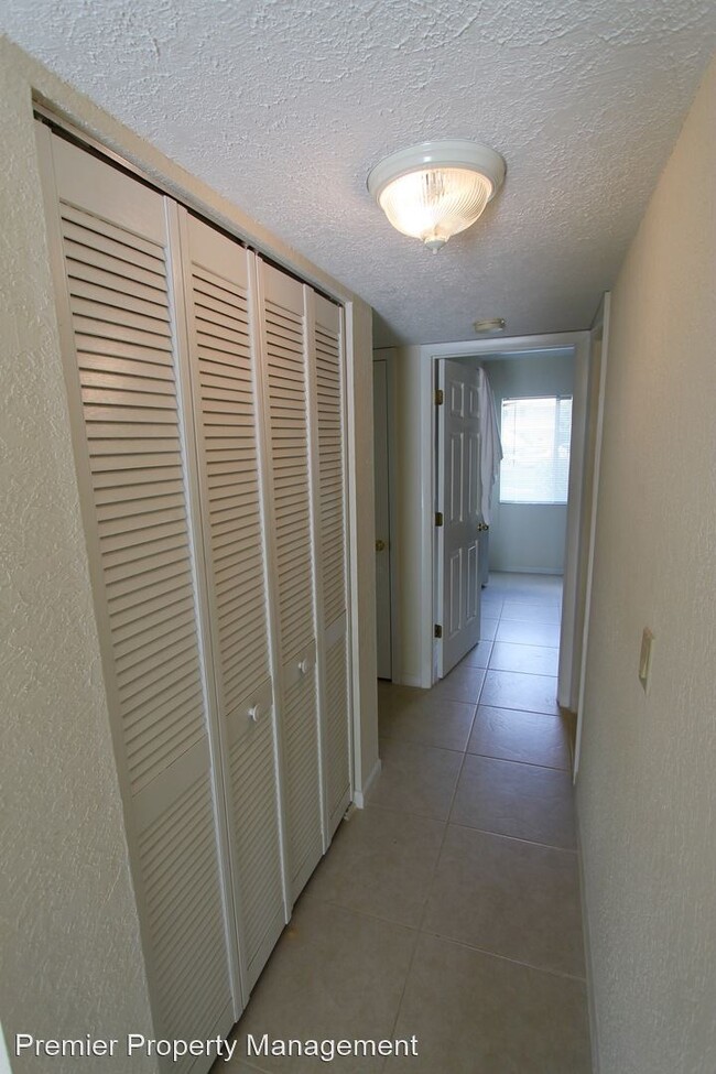 Building Photo - 2 br, 2 bath House - 4609 Bayshore Drive #N-3