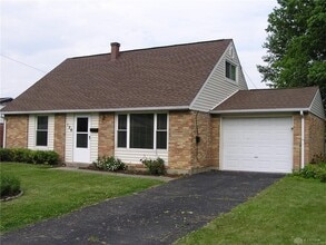 Building Photo - 126 McCraw Dr