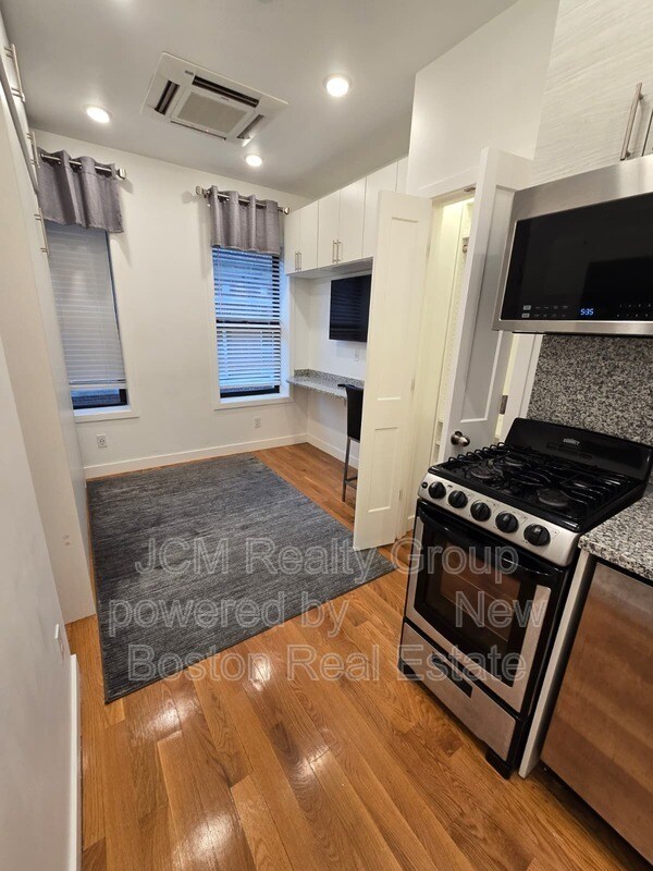 Photo - 16 Fifth Street Apartment